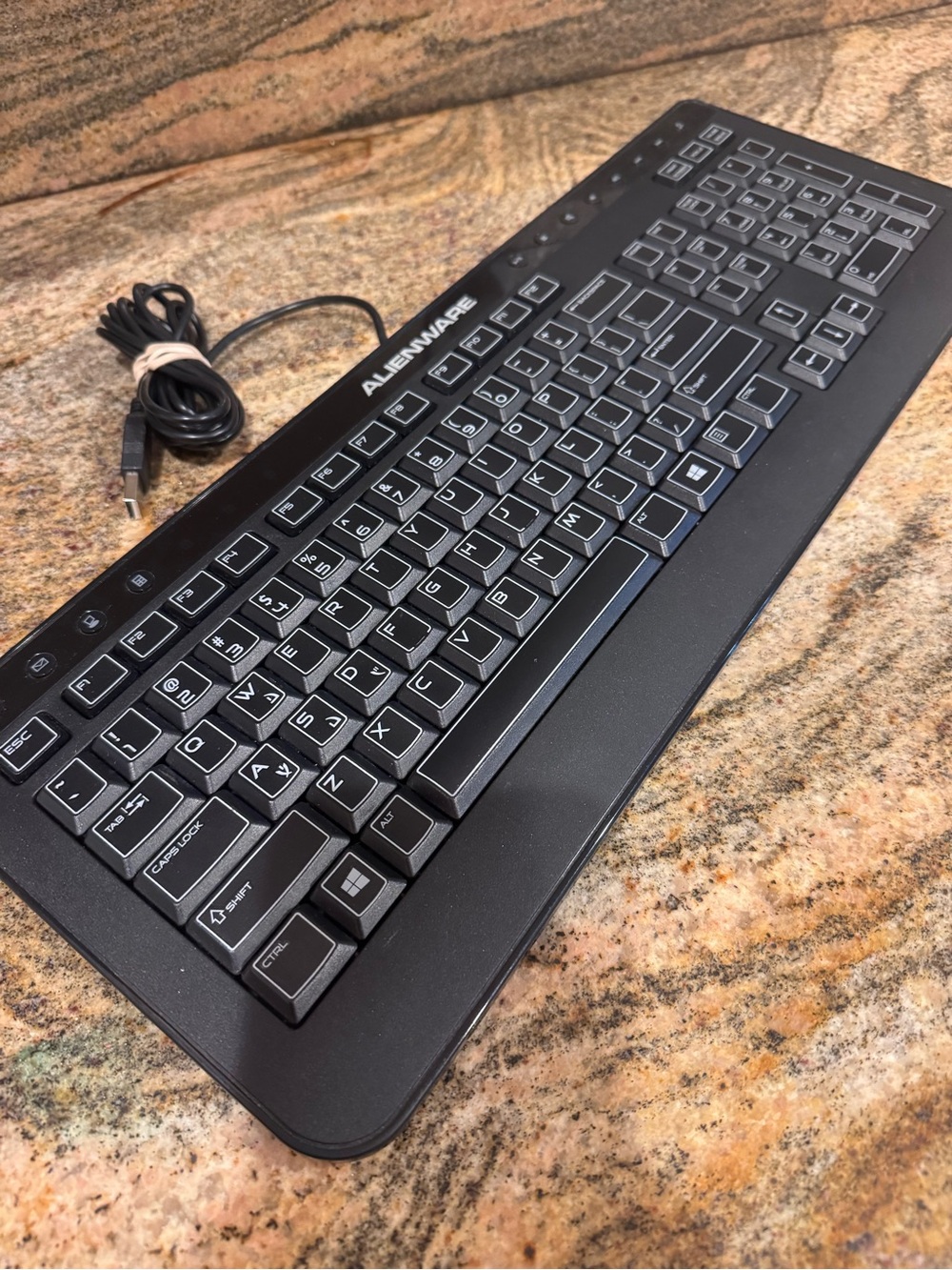 Dell Alienware SK-8165 Gaming Keyboard Wired USB Multimedia Black Tested works